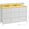 Commode avec 9 tiroirs, éclairage LED et multiprise intégrée, meuble de rangement en acier pour chambre ou salon, blanc